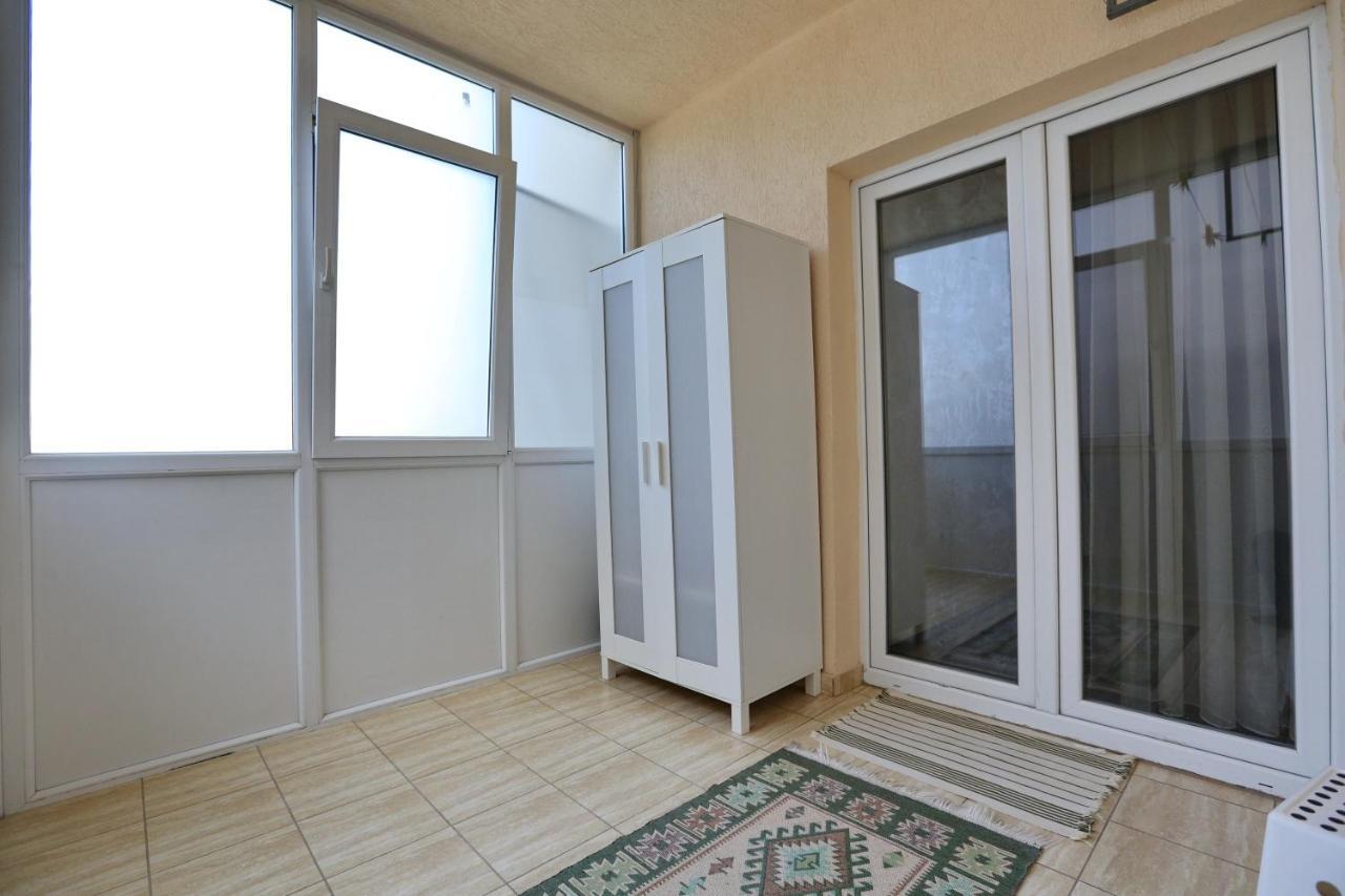 Bloc Izvor Apartment Pitesti Bagian luar foto